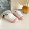 Zapatos de Interior para Bebés y Niños Pequeños de Guardería Zapatos Blancos Pequeños para Niños Zapatos de Primavera y Otoño para Niños y Niñas Suela Suave Antipatadas Zapatos Pequeños para Niños Modernos