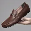 2216 Sapatos Masculinos, Sapatos de Lona, Sapatos de Couro para Dirigir com Aumento de Altura em Uma Perna, Mocassins, Sapatos de Couro para Dirigir, Sapatos de Couro Bovino Slip-On de Corte Baixo para Primavera