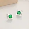 Brincos de prata de lei S925 com fecho de fio de esmeralda de açúcar, moda fresca, pequenos, luxo leve, nicho, requintados, versáteis