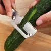 Faca de descascar multifuncional para descascar rapidamente, uma ferramenta de cozinha prática, portátil e útil para descascar frutas, batatas e vegetais
