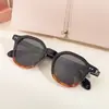 Novos Óculos de Sol Quadrados Pequenos de Estilo Europeu e Americano para Mulheres, Lentes de Proteção Solar Tendência em Propionato Personalizado para Mulheres, Óculos de Sol de Venda Transfronteiriça