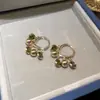 Brincos de Zircônia Dourada Café Laço Geométrico Gota d'Água Pérola Estilo Retro Francês Brincos de Tarraxa Nicho Sensação de Alto Padrão Joias para Orelha