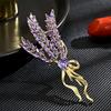 Broche de lavanda amor púrpura de alta gama para mujer, diseño de moda ins de lujo ligero, ramillete, accesorios para pin de abrigo de traje