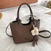 Bolsa de Mão Versátil Retrô Transfronteiriça de Comércio Exterior Bolsa Saco Bolsa Feminina 2026 Nova de Grande Capacidade para o Dia a Dia Ombro Transversal