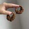 Pendientes de Lana Tejida Estilo Maillard Retro Diseño Nicho Pendientes Atmósfera Otoño e Invierno 2025 Pendientes de Aro