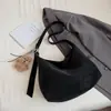 Bolsa de Bowling Estilo Coreano Estilo Preguiçoso para Mulheres Outono e Inverno 2025 Nova Bolsa de Ombro Casual Retrô Bolsa Transversal de Grande Capacidade