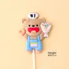 Día de San Valentín Chino Plástico Blando Postura Sentada Oso Azul y Rosa Decoración de Pastel Tarjeta de Corazón de Amor Decoración de Postre para Pareja