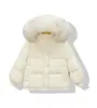 Jaqueta Puffer Oversized de Alta Qualidade com Recheio de Algodão para Mulheres Outono e Inverno 2025 Novo Estilo Curto com Gola Grande de Pelo