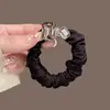 Scrunchie de Tecido com Pérolas Feito à Mão com Design Gracioso, Elástico de Alta Elasticidade para Rabo de Cavalo, Acessório de Cabelo para Mulheres