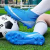 Zapatos de fútbol a bajo precio, venta al por mayor, clavos largos y cortos, venta directa de fábrica de entrenamiento infantil de Amazon, zapatos de fútbol deportivos para estudiantes.