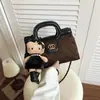 Bolsa de veludo curtido vegetal, bolsa de mão moderna, novo modelo 2026, bolsa de ombro e transversal acolchoada com corrente estilo Chanel