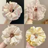 Scrunchie de rede colorido e oversized com alta elasticidade e alto apelo estético, acessório de cabelo multicamadas estilo francês