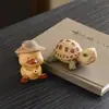 Criativo Fofo Pato Pequeno Linha Fragrância Inserir Tartaruga Animal de Estimação de Chá Enfeites Boutique Pode Criar Areia Roxa Cerâmica Brinquedo de Chá Acessórios para Cerimônia do Chá