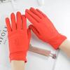 Guantes de ciclismo para mujer, primavera, verano y otoño, bordados, spandex, negro y blanco, rendimiento, etiqueta de baile, elásticos, finos, protección solar