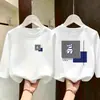 Ropa para niños para niños, camiseta básica elegante de primavera y otoño, top casual guapo, nuevo modelo de primavera y otoño, 100% algodón puro, manga larga