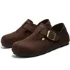 Zapatos slip-on de gamuza para hombre estilo Birkenstock, cobertura total, de doble uso para jóvenes profesionales, zapatos casuales de moda