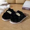 Pantuflas de felpa transfronterizas para mujer, invierno, exterior, interior, suela gruesa, hogar, esponjosas, algodón posparto
