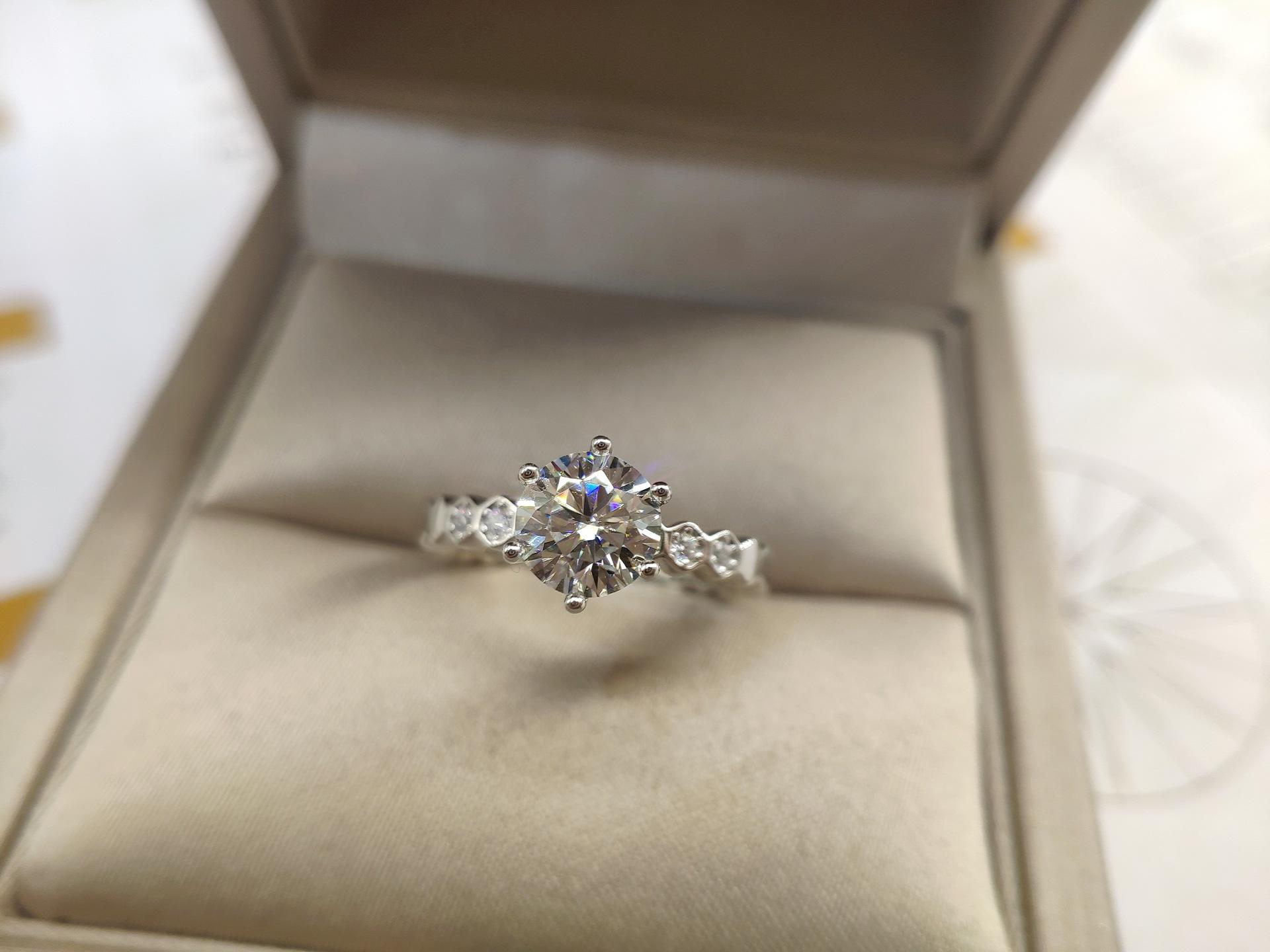 2F19EAFD642602B5BAB70201872557