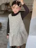 Vestido floral sem mangas estilo coreano para meninas, novo conjunto de renda para crianças outono 2026, atacado