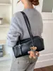 Bolsa de Gran Capacidad 2025 Nuevo Otoño/Invierno Bolso de Mano Versátil Bolso de Hombro Casual a la Moda Bolso de Axila Bolso Almohada de Cuero Suave
