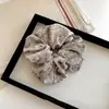 Goma para el pelo fruncida degradada de Otoño e Invierno para Mujer con un Toque de Lujo, Goma para Moño, Accesorio para el Cabello