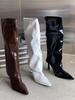 Botas de Charol White Knight, Nuevo Estilo Otoño e Invierno 2026, Punta Fina, Tacón Alto, Tacón Delgado, Botas Largas Hasta la Rodilla para Mujer