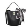 Bolso de mujer transfronterizo, bolso tipo cubo de gran capacidad, nuevo bolso versátil para el día a día de Henggeng para llevar al hombro y cruzado, conjunto de bolsos de mano a la moda