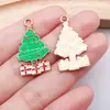 Colgante de aleación esmaltada navideña Árbol de Navidad de dibujos animados Papá Noel Reno Charm para pulsera, collar, llavero DIY