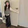 Conjunto de Chaleco Rayado para Niñas Otoño 2026 Nuevo Estilo Ropa de Otoño para Niños Elegante para Niñas Grandes Atuendo Ligero de Otoño Conjunto de Tres Piezas