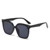 Gafas de Sol de Moda con Montura Grande 2026 para Mujer, Protección UV, Adelgazantes del Rostro, Gafas de Sol de Gama Alta para Hombre, Modernas y Versátiles