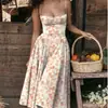 Vestido strapless de verão mais vendido da Amazon, estilo europeu e americano, com cintura marcada, design moderno e sexy, perfeito para férias na praia.