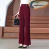 Calças de outono e inverno com micro-boca de sino para mulheres de meia-idade e idosas, emagrecimento, calças compridas casuais, roupas de inverno para mães jovens, calças com forro de fleece, da moda