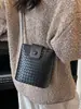 Bolsa de Palha Tecida de Luxo para Mulheres 2026 Novo Estilo Coreano Moda Versátil Bolsa de Ombro Bolsa Transversal de Nicho