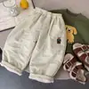 Pantalones de forro polar para niño, nuevo estilo de invierno, elegantes pantalones casuales de una sola pieza con forro polar, ropa para niños, pantalones largos gruesos y cálidos