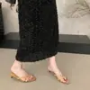 Sandalias Chuyuji de tacón grueso estilo francés sin cierres para mujer, adecuadas para uso exterior, nuevo modelo de verano 2026, elegantes y frescas para combinar con faldas