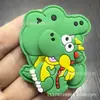 Pruebas de Muestras de Productos Populares Transfronterizos para Niños: Juguete Giratorio de Cocodrilo Lindo, Letrero de Plástico, Sello de Goma, Molinillo de Viento Giratorio para Manualidades
