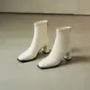 Botines blancos de punta cuadrada con tacón grueso para mujer, nueva colección otoño/invierno 2026, diseño simple y elegante, efecto adelgazante, versátiles, con cremallera trasera