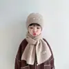 K-style Novo Conjunto de Chapéu Infantil Cachecol Conjunto de Duas Peças Chapéu de Malha para Meninos Forrado de Lã Espessamento Chapéu para Meninas Inverno