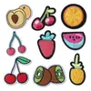 Parches bordados de dibujos animados lindos con frutas, animales y letras, insignias autoadhesivas para decoración de ropa y fundas de teléfono, parches al por mayor