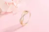 Anillo Cruzado Dorado con Circonita Incrustada de Diamante para Mujer, Suministro Transfronterizo de Moda, Elegante Temperamento, Popular Anillo Abierto de Lujo Ligero