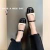 Zapatos Mary Jane estilo Chanel para mujer Primavera/Verano 2025 Nuevos Zapatos planos de cuero con bloques de color Estilo británico
