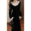 Ropa de mujer de primavera: Vestido de noche estilo francés para mujeres altas, vestido negro pequeño de encaje talla grande, versión extendida de vestido de terciopelo para mujeres