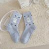 Meias Cinzas de Outono para Mulheres, Meias de Cano Médio, Versátil de Verão Ins Fofo Versão Japonesa Coreana Estudante Desenho Animado Bordado de Renda