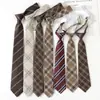 Directo de fábrica marrón retro a rayas a cuadros gente perezosa japonés marrón corbata de hombre ropa académica corbata de lazo mujer