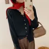 Top de punto de manga larga con botones de colores y cuello en V para mujer, prenda interior para otoño e invierno, estilo coreano de diseñador, cárdigan ligero de cachemira