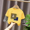 Camiseta Manga Longa Infantil para Meninos Estilo Casual Desenho Animado Bebês Meninos Primavera e Outono Gola Redonda Falsa Duas Peças Top Solto Algodão Puro