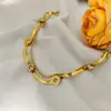Pulseira Casual e Personalizada de Aço Titânio Camada Dupla Trevo de Quatro Folhas para Mulheres Banhada a Ouro 18K Estilo Floresta Nicho Popular Tendência Moda Ins