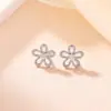 Pendientes de Flor Chapados en Oro de Plata de Ley S925 Yiluyin, Moda Minimalista de Nicho, Elegantes y Lujosos, Versátiles para el Viaje Diario, Joyería de Oreja de Plata
