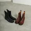 Botas de cuero de vaca lavado de grano completo de alta calidad con puño elástico, de media pantorrilla, para otoño e invierno, puntera redonda, tacón medio grueso, botas estilo Martin para mujer