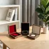 Caja de almacenamiento de pulseras de madera de nogal negro, caja de joyería de madera maciza para cuentas budistas, caja de almacenamiento de bucle único, caja de joyería antioxidante y a prueba de polvo, estilo vintage